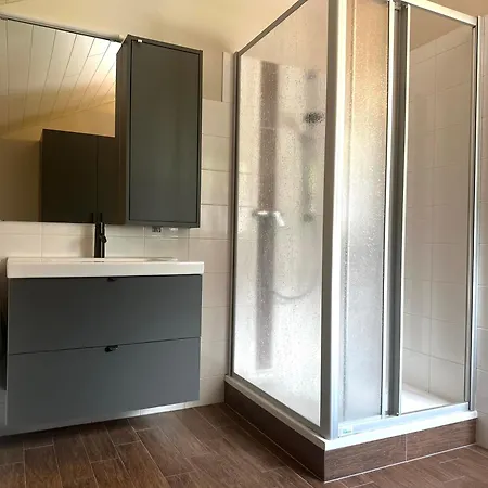 卢卡瑟尔公寓 * Ainet