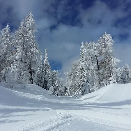 Lukasser Apartman Ainet